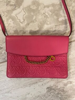 Salvatore Ferragamo pristine Pink Embossed Leather Crossbody with Gold Chain